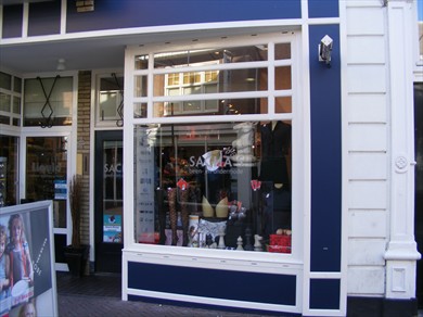 Sacha's Been- en Ondermode - Waalwijk